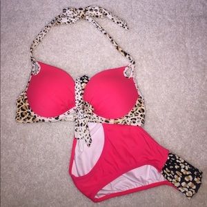 Victoria’s Secret 32B/XS